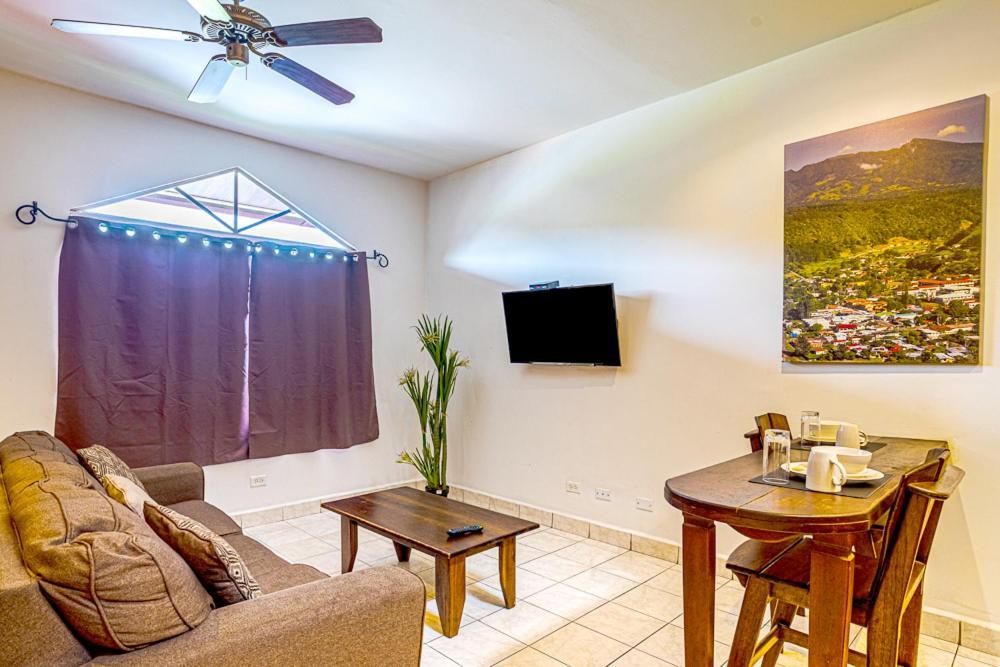 Downtown Suites โบเกเต ภายนอก รูปภาพ